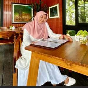 Yulia Rahmawati, S.Pd
